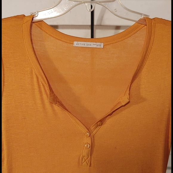 Button Detail Tee - Picture 2 of 4